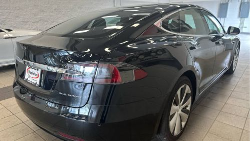 2021 Tesla Model S - Images - 7
