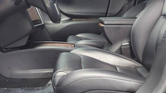 2018 Tesla Model S - Images - 18