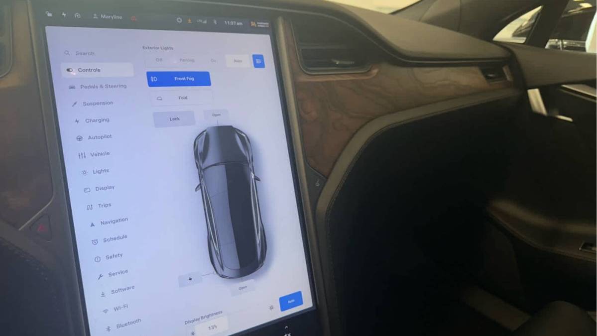 2021 Tesla Model S - Images - 8