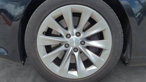 2018 Tesla Model S - Images - 20