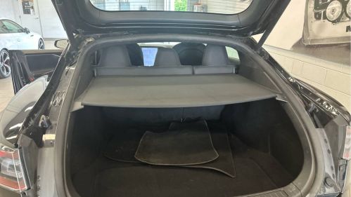 2021 Tesla Model S - Images - 17