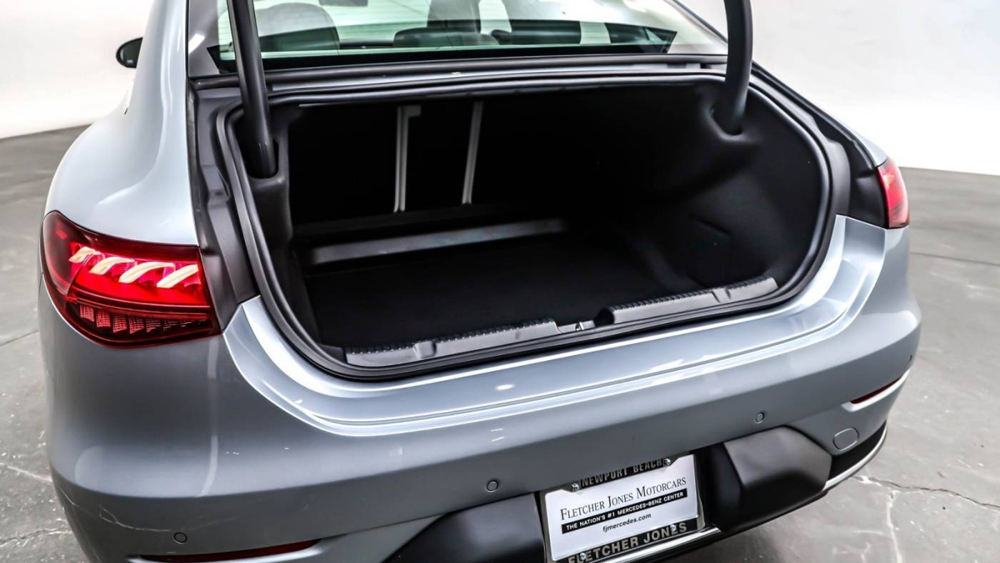 2023 Mercedes EQE Sedan W1KEG2BB3PF026388