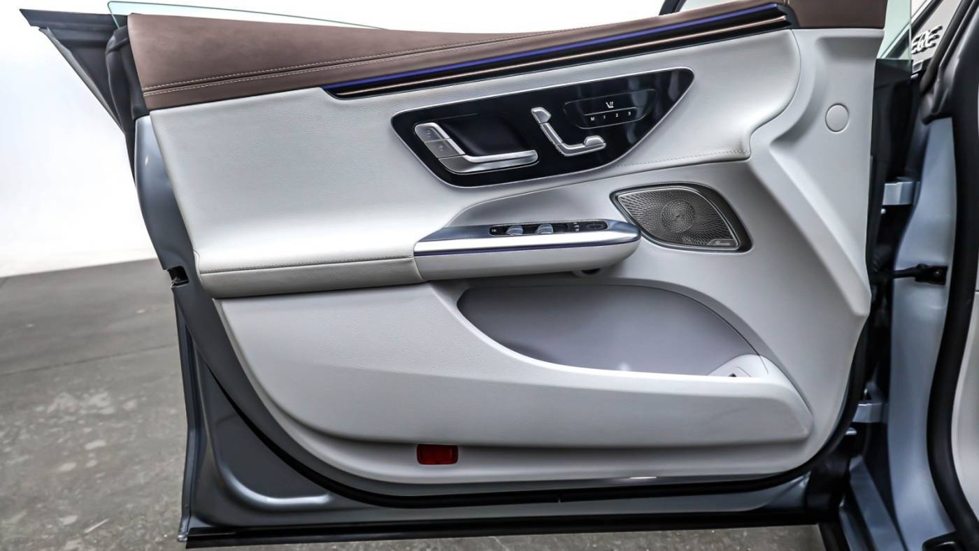 2023 Mercedes EQE Sedan W1KEG2BB3PF026388