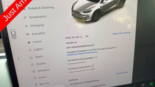 2022 Tesla Model X - Images - 6