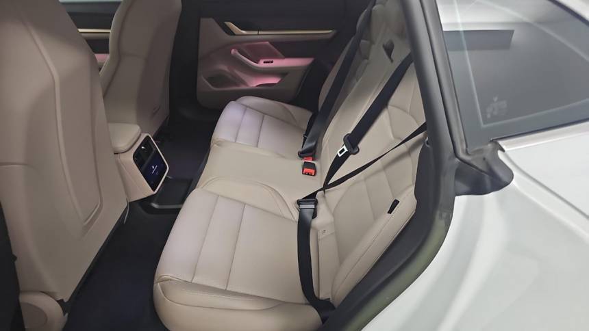 2023 Porsche Taycan - Images - 9
