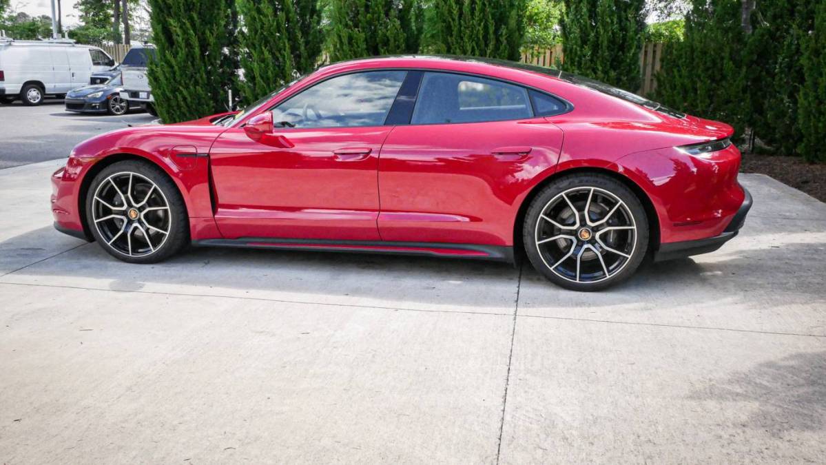 2024 Porsche Taycan - Images - 6