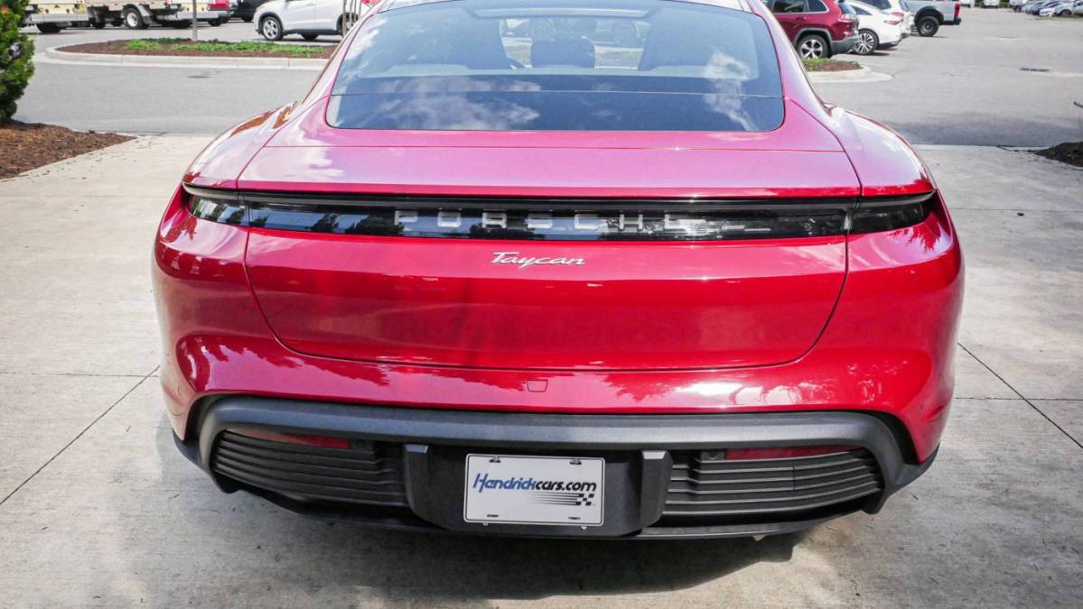 2024 Porsche Taycan - Images - 8