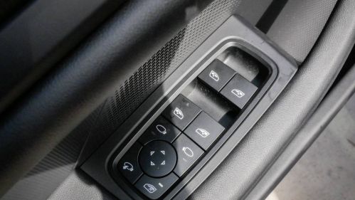 2024 Porsche Taycan - Images - 14