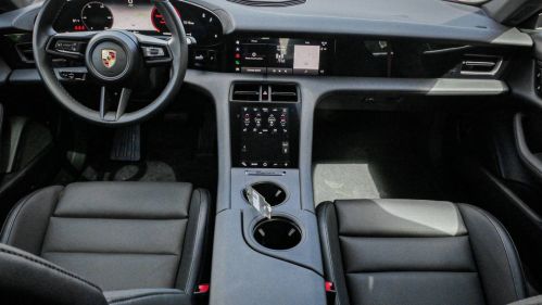 2024 Porsche Taycan - Images - 27