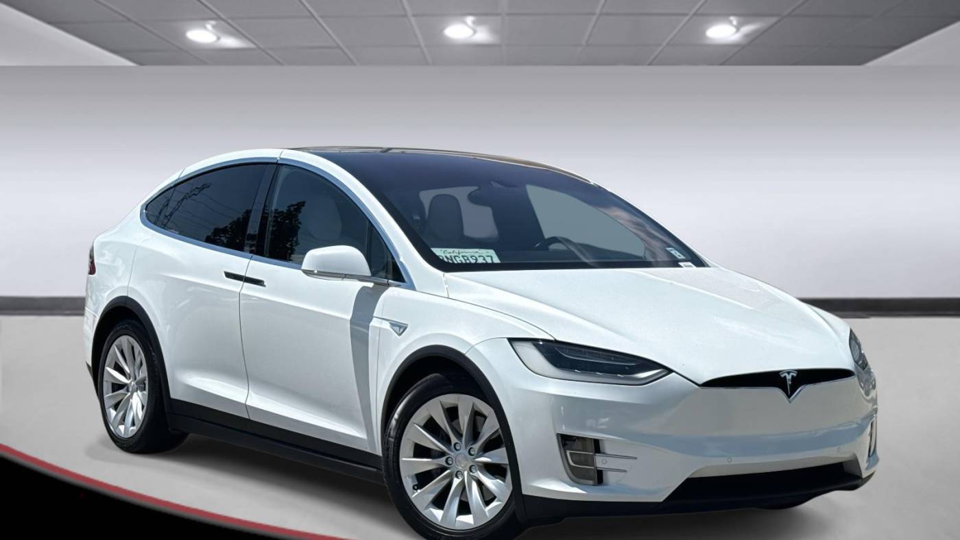 2016 Tesla Model X 5YJXCAE25GF015241