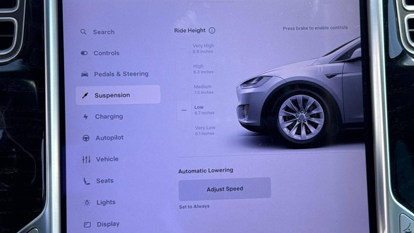 2016 Tesla Model X 5YJXCAE25GF015241