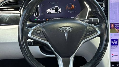 2016 Tesla Model X 5YJXCAE25GF015241