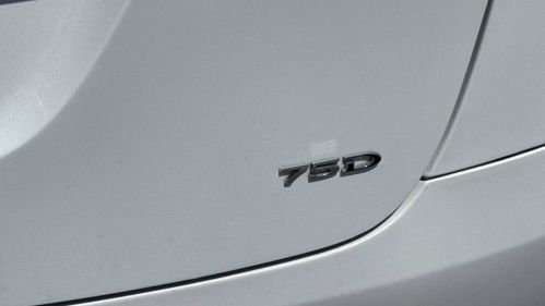 2016 Tesla Model X 5YJXCAE25GF015241