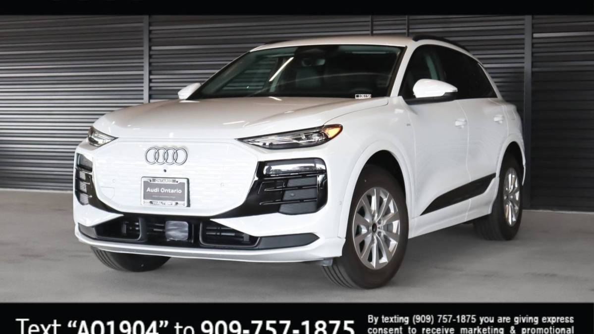 2025 Audi Q6 e-tron - Images - 1