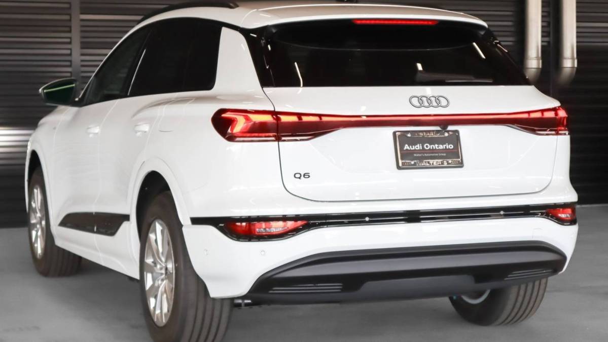 2025 Audi Q6 e-tron - Images - 2
