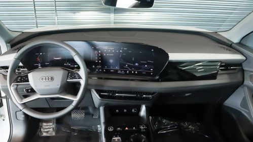 2025 Audi Q6 e-tron - Images - 8