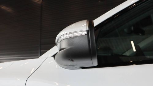 2025 Audi Q6 e-tron - Images - 29
