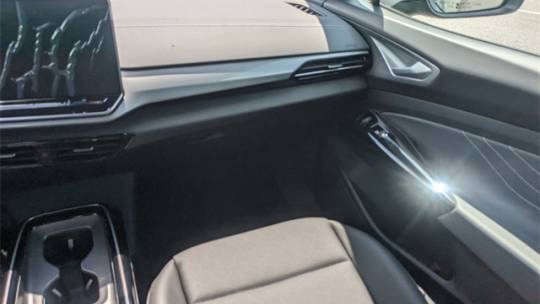 2025 Volkswagen ID.4 1V2WSPE81SC008586