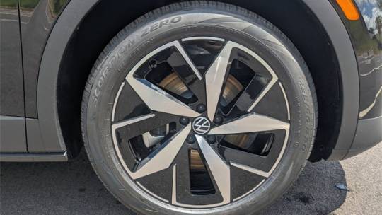 2025 Volkswagen ID.4 1V2WSPE81SC008586