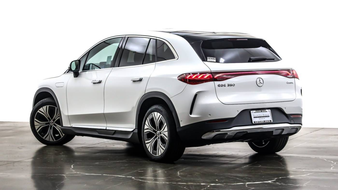 2025 Mercedes EQE SUV 4JGGM1CB4SA067070