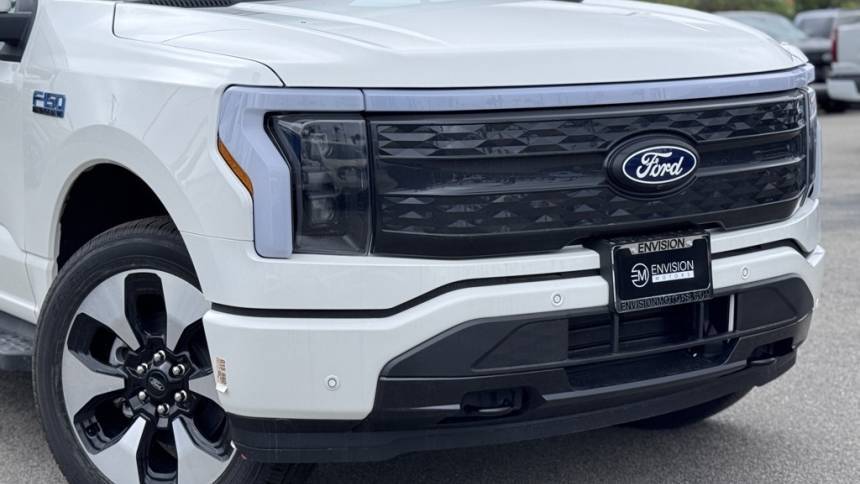 2025 Ford F-150 Lightning - Images - 3