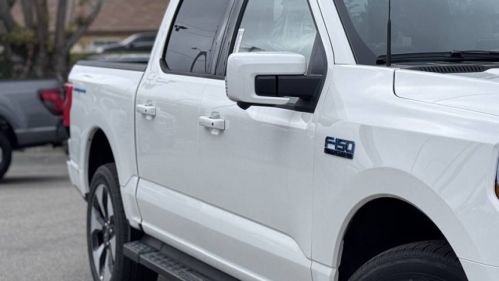 2025 Ford F-150 Lightning - Images - 5