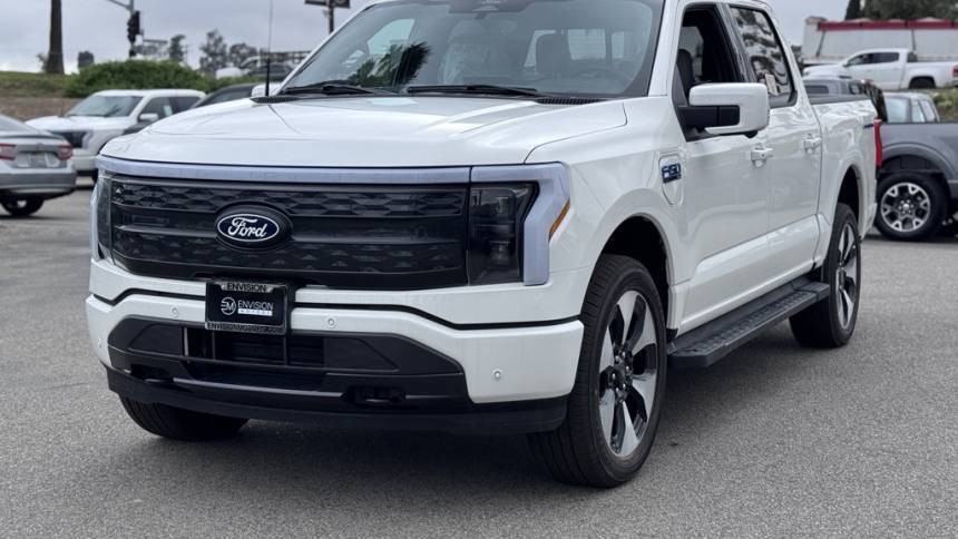 2025 Ford F-150 Lightning - Images - 7