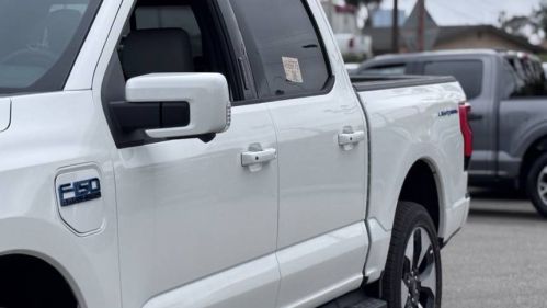 2025 Ford F-150 Lightning - Images - 9