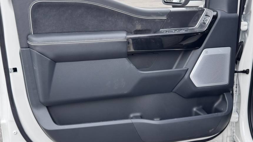 2025 Ford F-150 Lightning - Images - 16