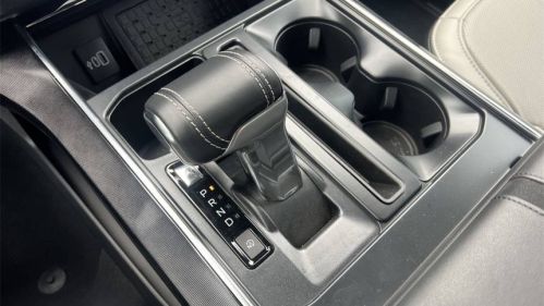 2025 Ford F-150 Lightning - Images - 12