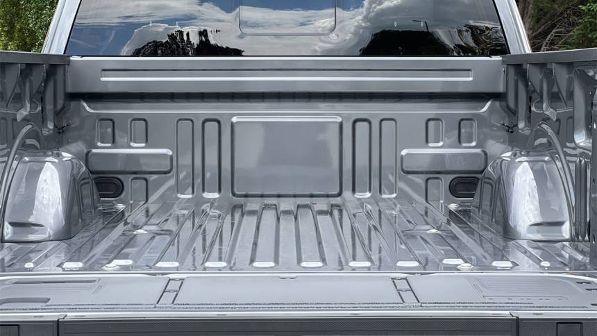 2025 Ford F-150 Lightning - Images - 33