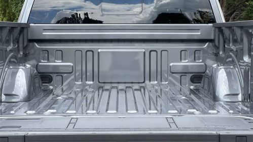 2025 Ford F-150 Lightning - Images - 33