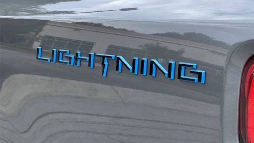 2025 Ford F-150 Lightning - Images - 39