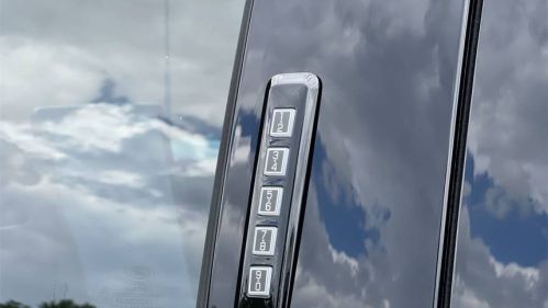 2025 Ford F-150 Lightning - Images - 41