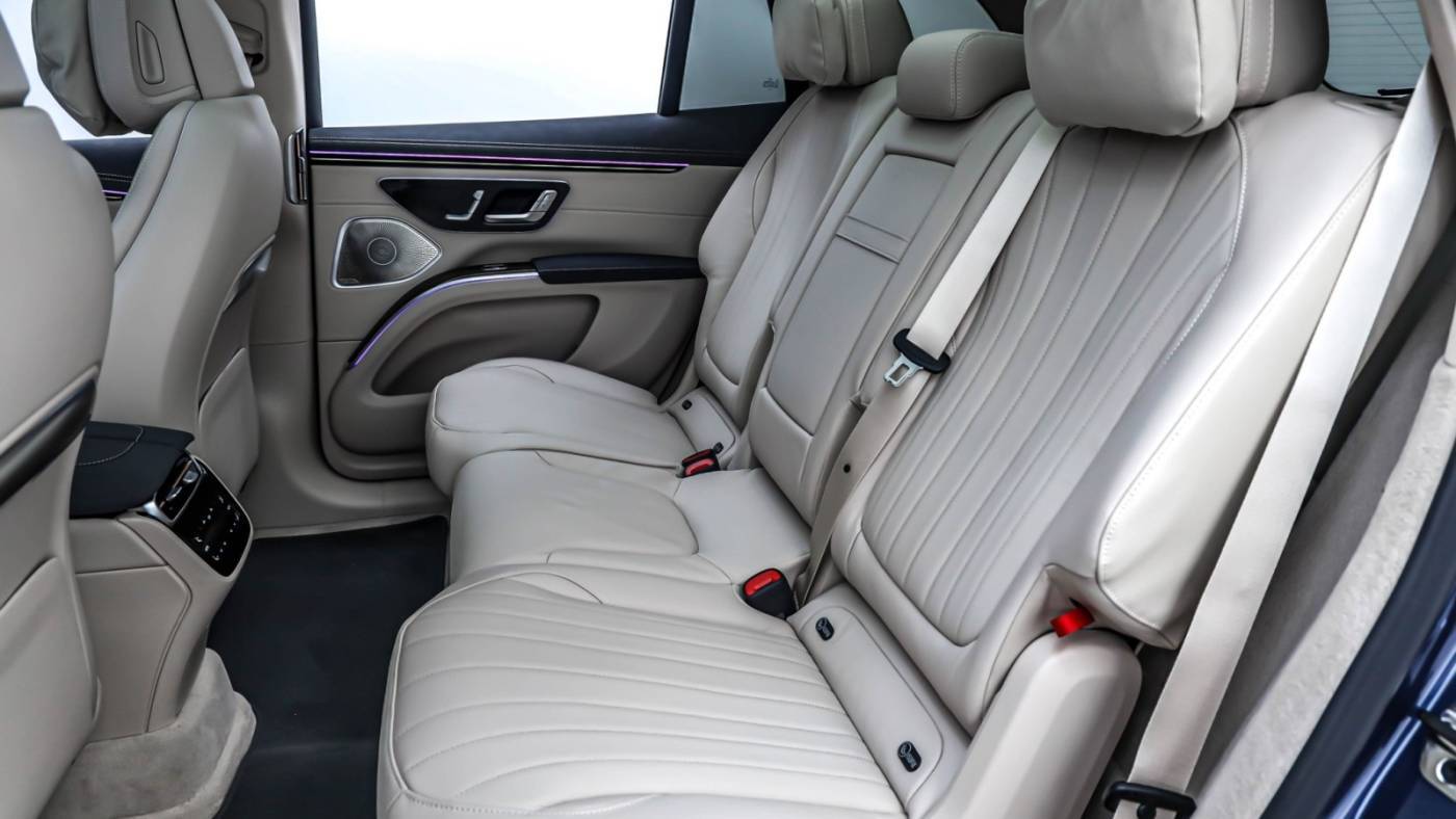 2025 Mercedes EQS SUV 4JGDM2EB3SA039136