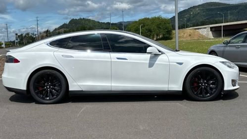 2016 Tesla Model S - Images - 2
