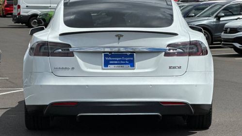 2016 Tesla Model S - Images - 4