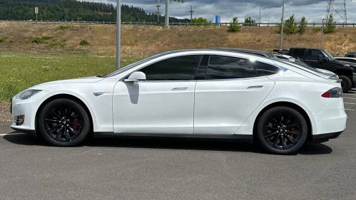 2016 Tesla Model S - Images - 6