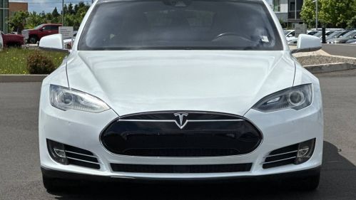 2016 Tesla Model S - Images - 8