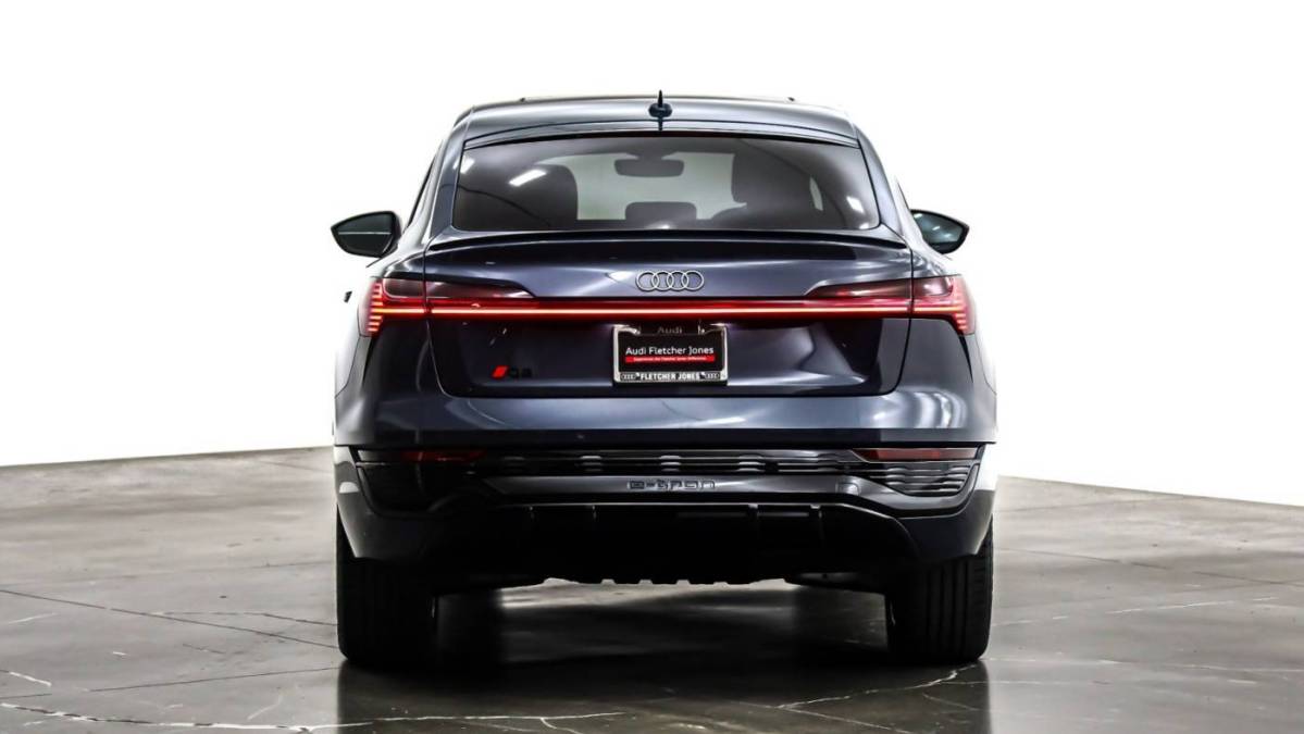 2024 Audi Q8 e-tron - Images - 4