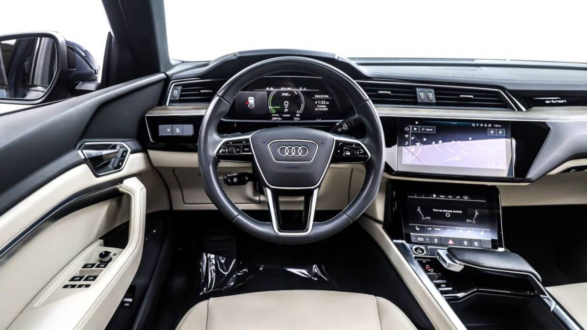 2024 Audi Q8 e-tron - Images - 5
