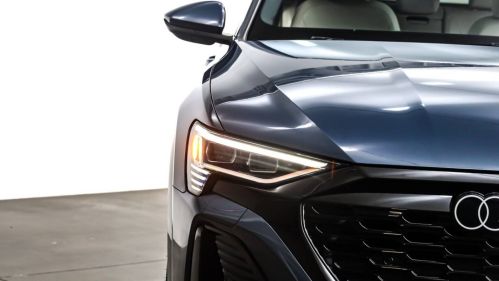 2024 Audi Q8 e-tron - Images - 14