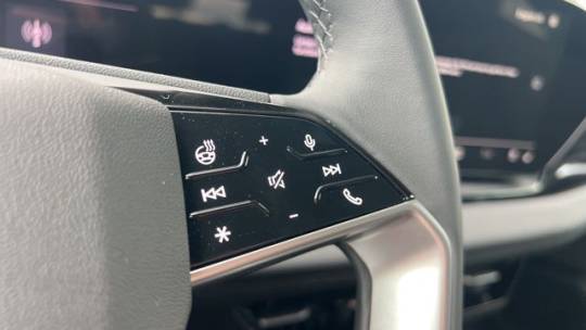 2025 Audi Q6 e-tron - Images - 8