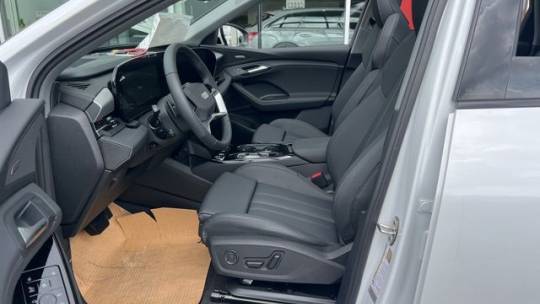 2025 Audi Q6 e-tron - Images - 24