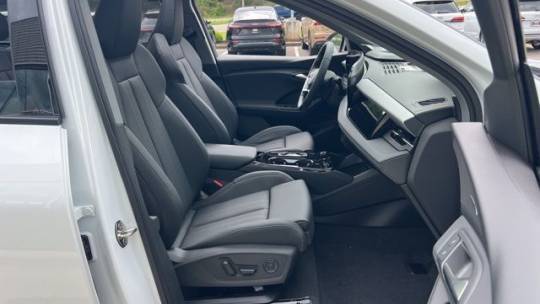 2025 Audi Q6 e-tron - Images - 34