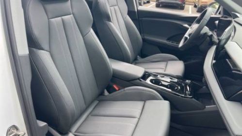 2025 Audi Q6 e-tron - Images - 35
