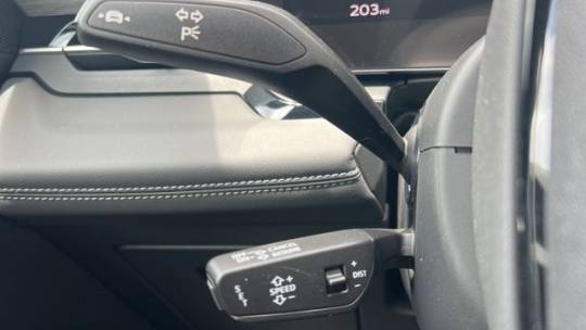 2025 Audi Q6 e-tron - Images - 8
