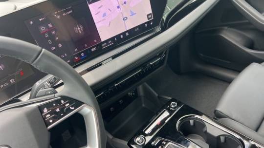 2025 Audi Q6 e-tron - Images - 19