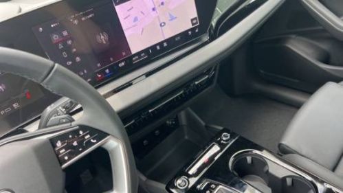 2025 Audi Q6 e-tron - Images - 19