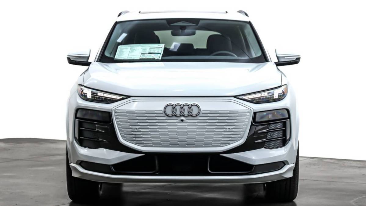 2025 Audi Q6 e-tron - Images - 2
